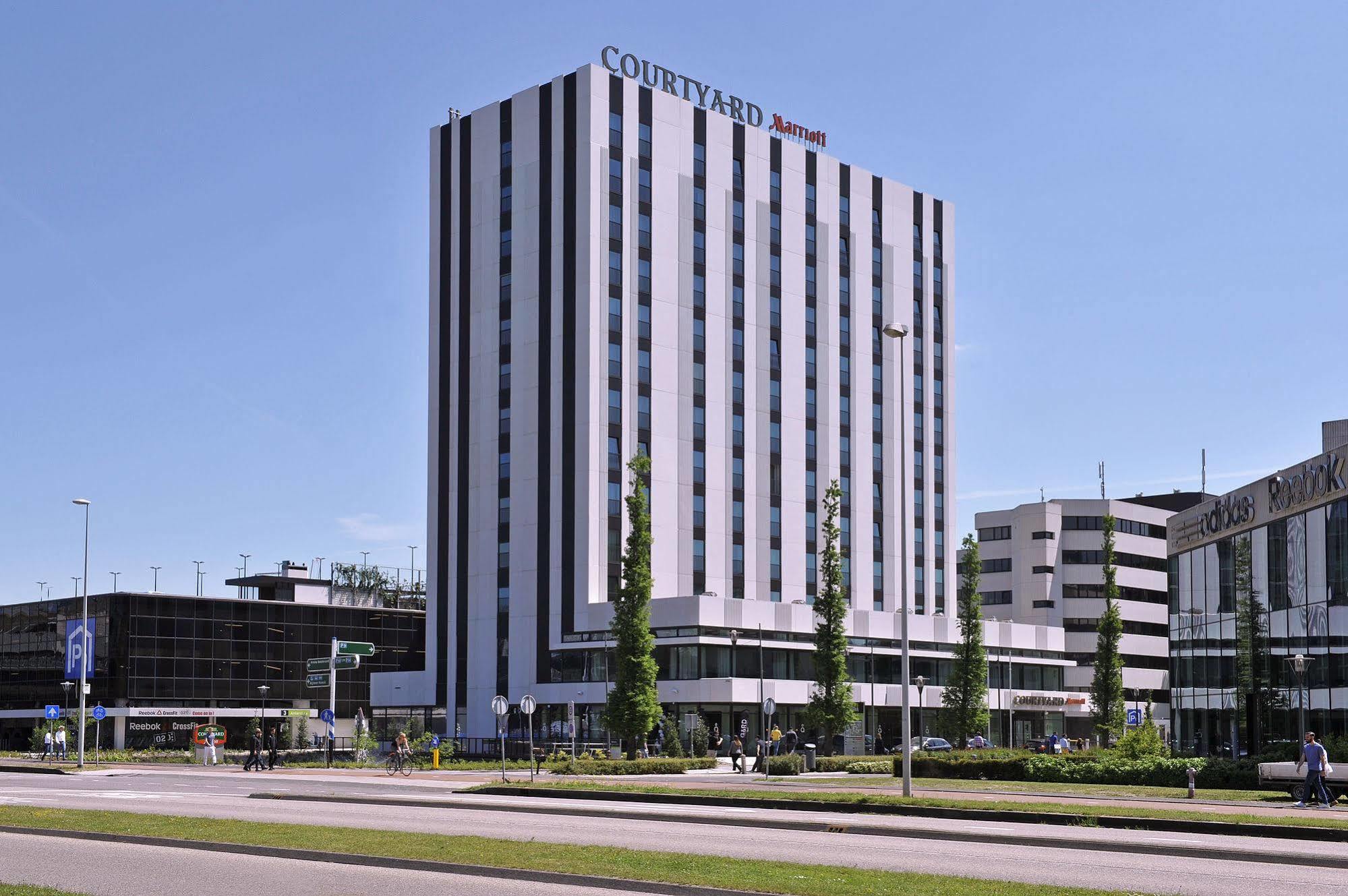 Courtyard By Marriott Amsterdam Arena Atlas Exterior foto